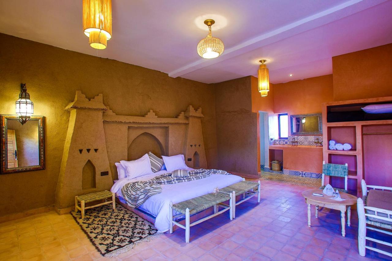 Riadsuerteloca Merzouga Hassilabied 외부 사진 Suite