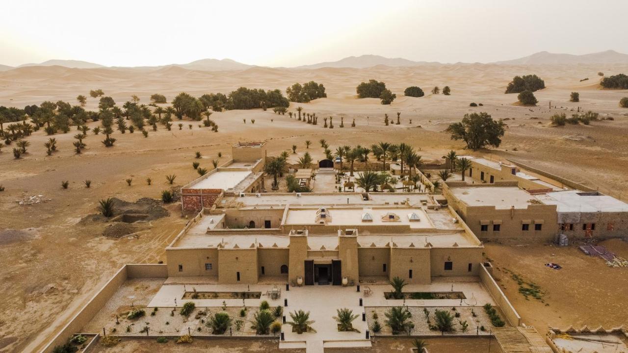 Riadsuerteloca Merzouga Hassilabied 외부 사진 The museum
