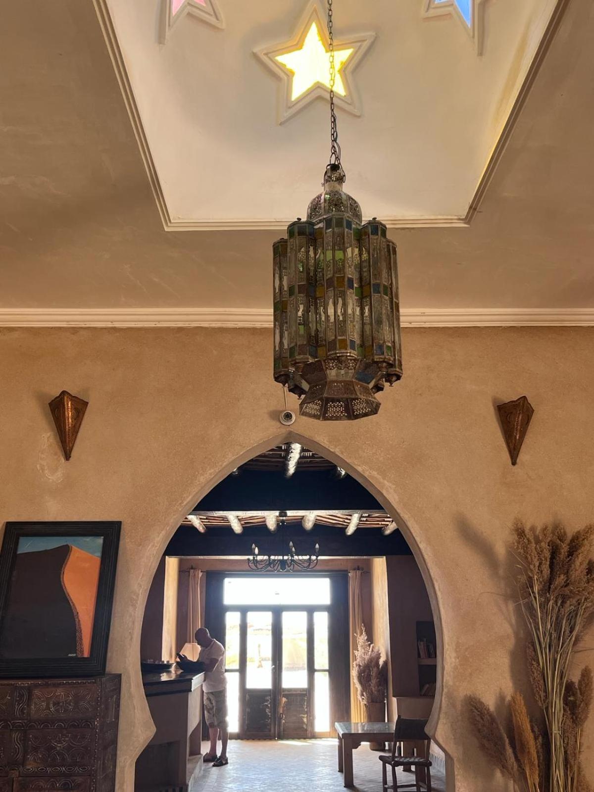 Riadsuerteloca Merzouga Hassilabied 외부 사진 The interior of the house