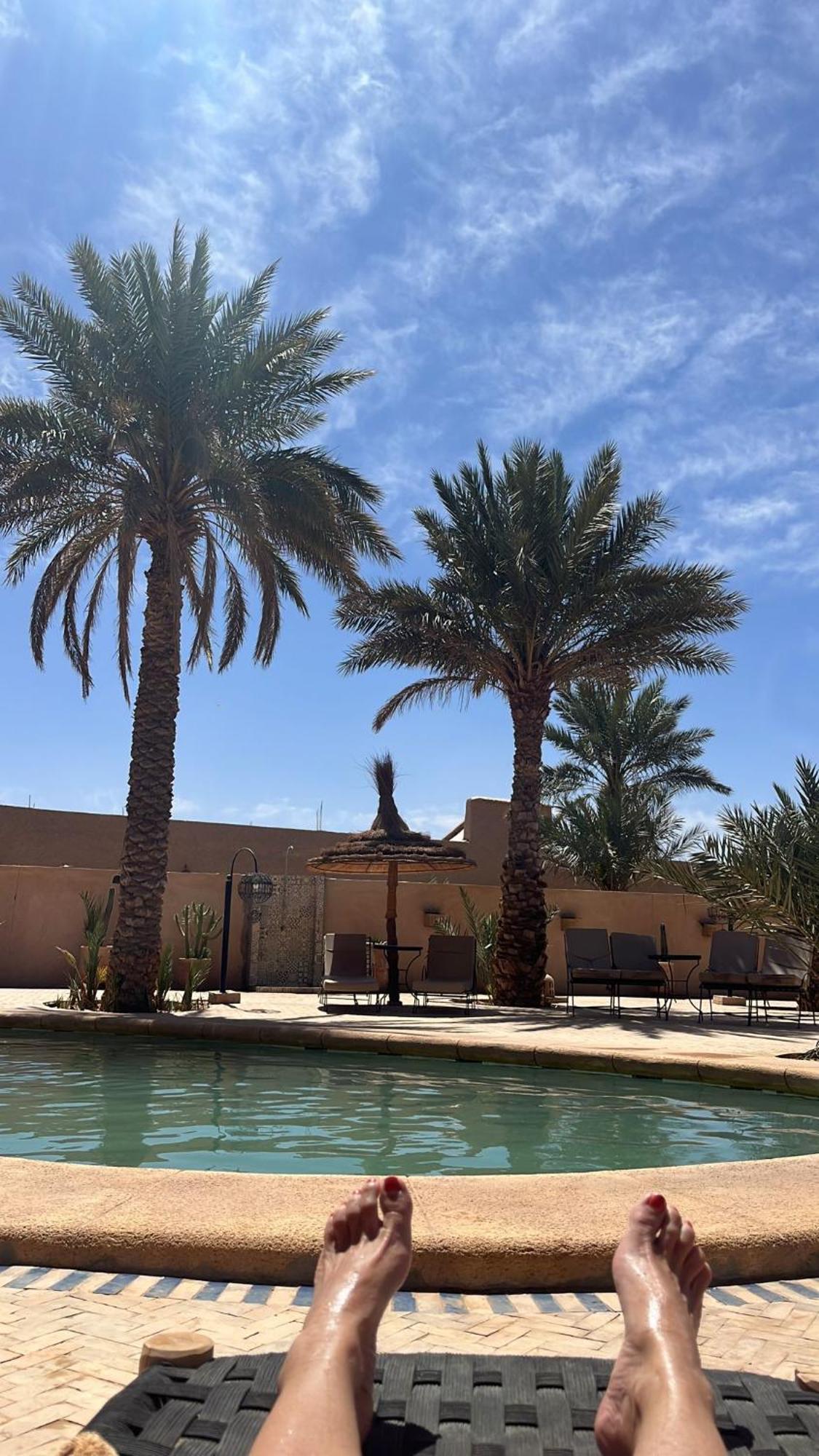 Riadsuerteloca Merzouga Hassilabied 외부 사진 The Desert Garden